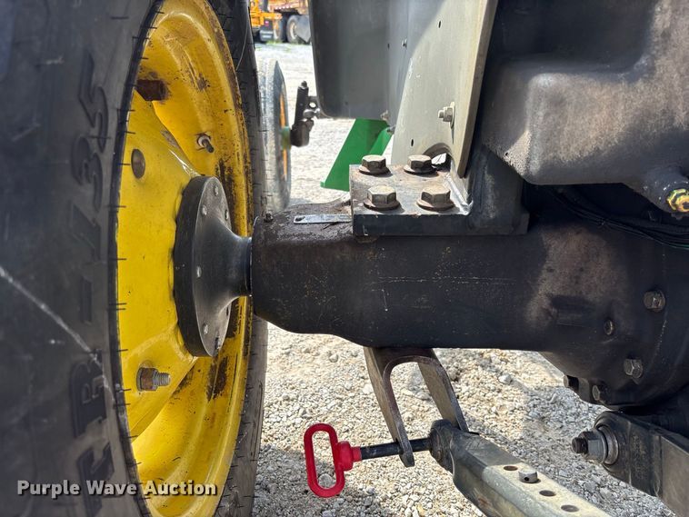 image for item DZ4541 2003 John Deere 5320 tractor