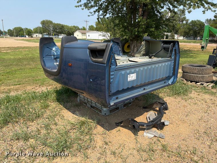 image for item EA0389 Chevrolet pickup bed