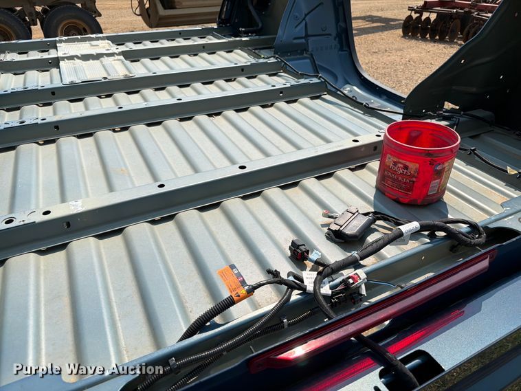 image for item EA0389 Chevrolet pickup bed