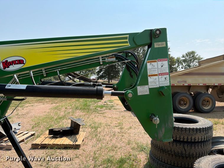 image for item EA0390 Koyker 645 loader