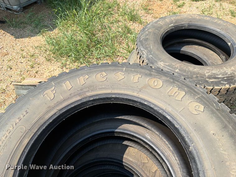 image for item EA0391 Tires and wheels