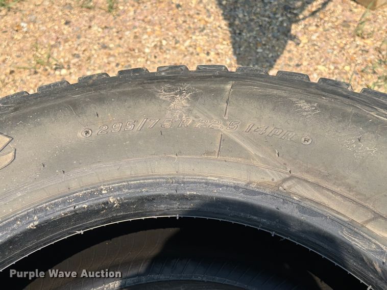 image for item EA0391 Tires and wheels