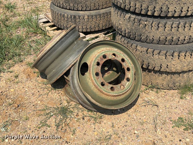 image for item EA0391 Tires and wheels