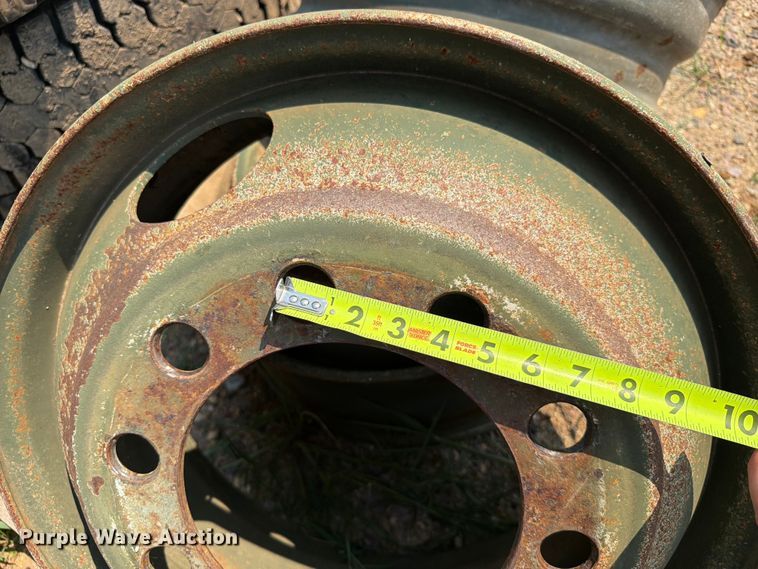 image for item EA0391 Tires and wheels