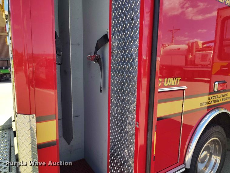 image for item ED0139 2017 Ford F450 Super Duty Ext. Cab ambulance