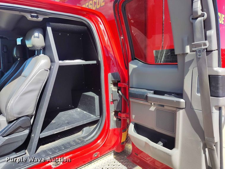 image for item ED0139 2017 Ford F450 Super Duty Ext. Cab ambulance