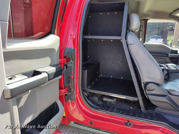 image for item ED0139 2017 Ford F450 Super Duty Ext. Cab ambulance