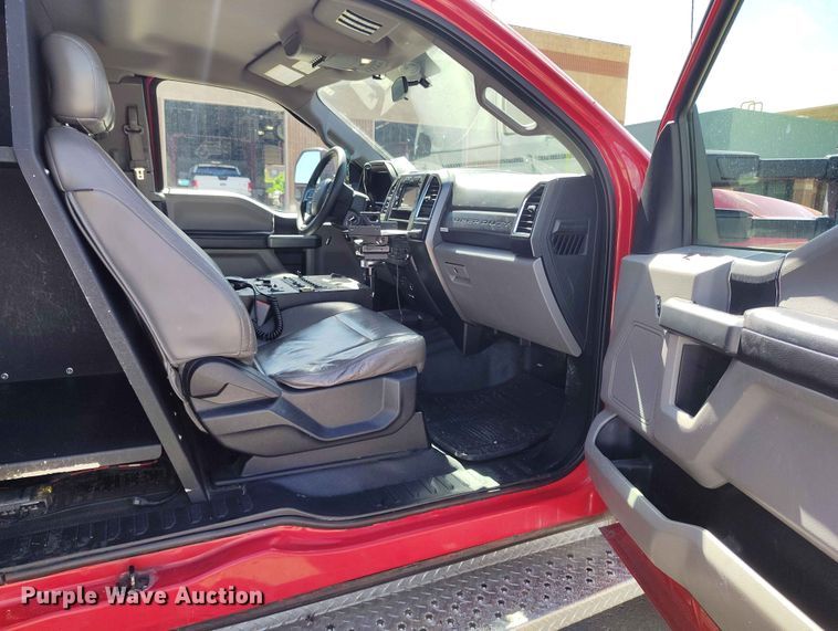 image for item ED0139 2017 Ford F450 Super Duty Ext. Cab ambulance