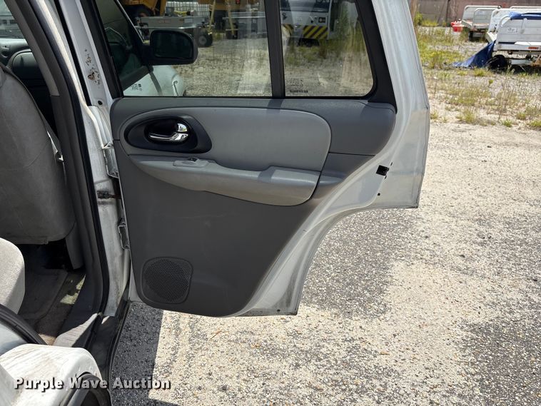 image for item EF1284 2006 Chevrolet Trailblazer SUV