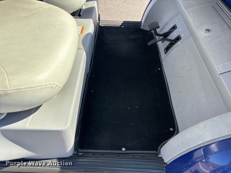 image for item EL2554 2002 Ford Think Neighbor utility vehicle
