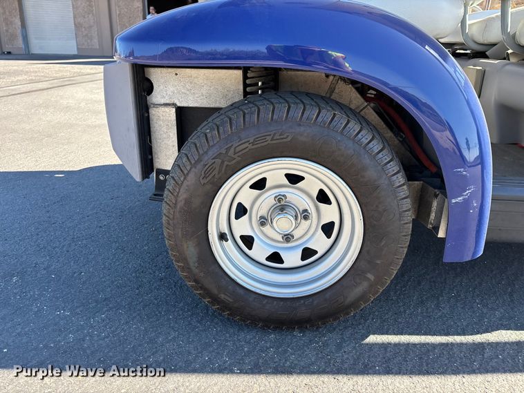 image for item EL2554 2002 Ford Think Neighbor utility vehicle