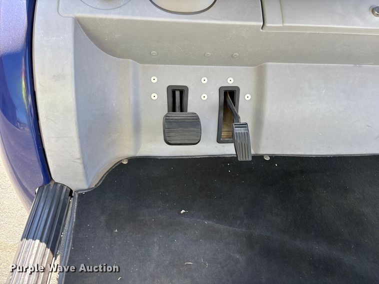 image for item EL2555 2002 Ford Think Neighbor utility vehicle
