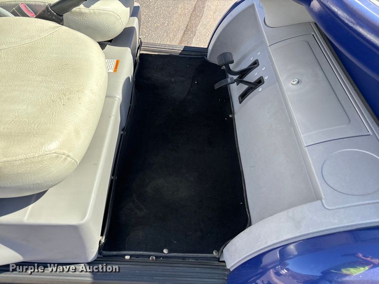 image for item EL2555 2002 Ford Think Neighbor utility vehicle