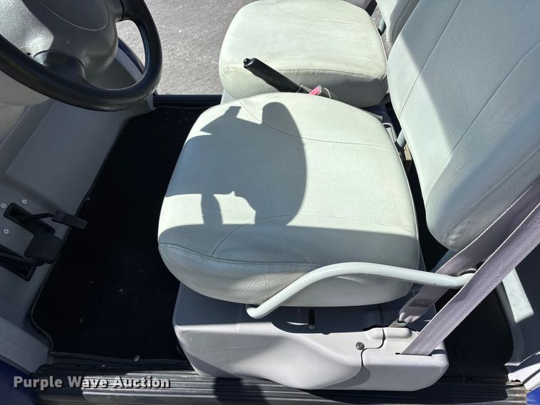 image for item EL2556 2002 Ford Think Neighbor utility vehicle