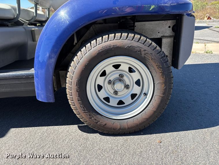 image for item EL2556 2002 Ford Think Neighbor utility vehicle