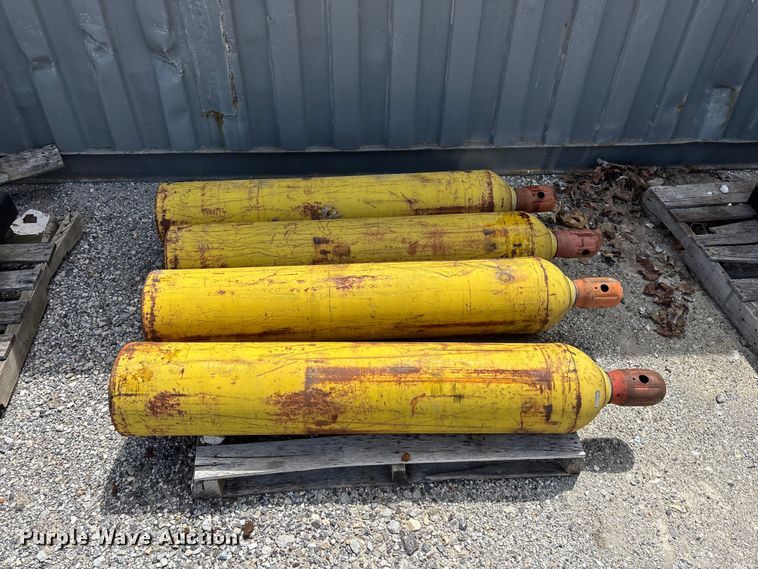 image for item EO4204 Tools