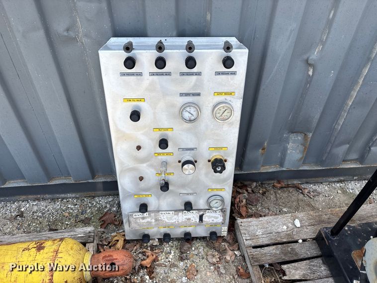 image for item EO4204 Tools