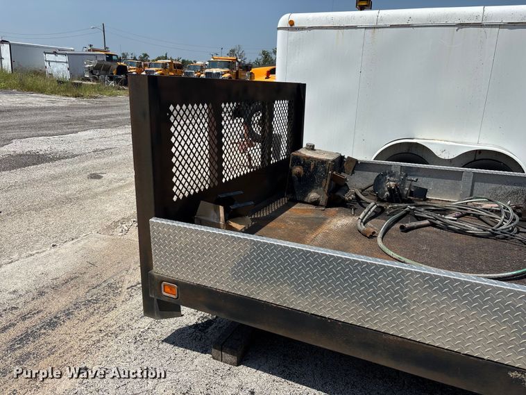 image for item EO4441 Dump flatbed