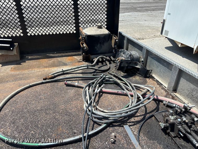 image for item EO4441 Dump flatbed