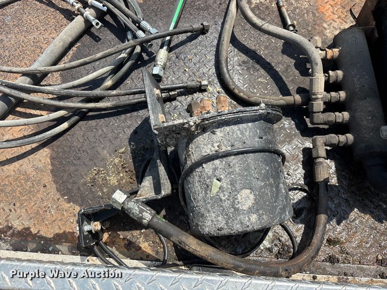 image for item EO4441 Dump flatbed
