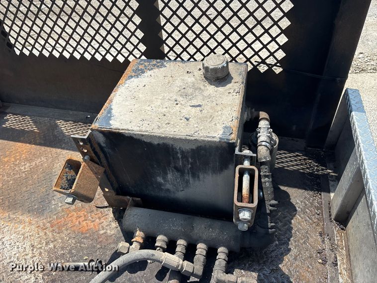image for item EO4441 Dump flatbed