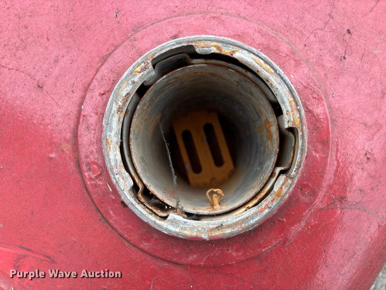 image for item EO4443 (5) tanks