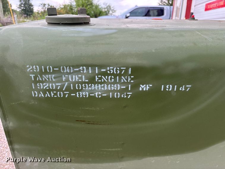 image for item EO4443 (5) tanks