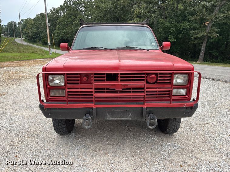 image for item EO4444 1986 Chevrolet D 30 pickup truck