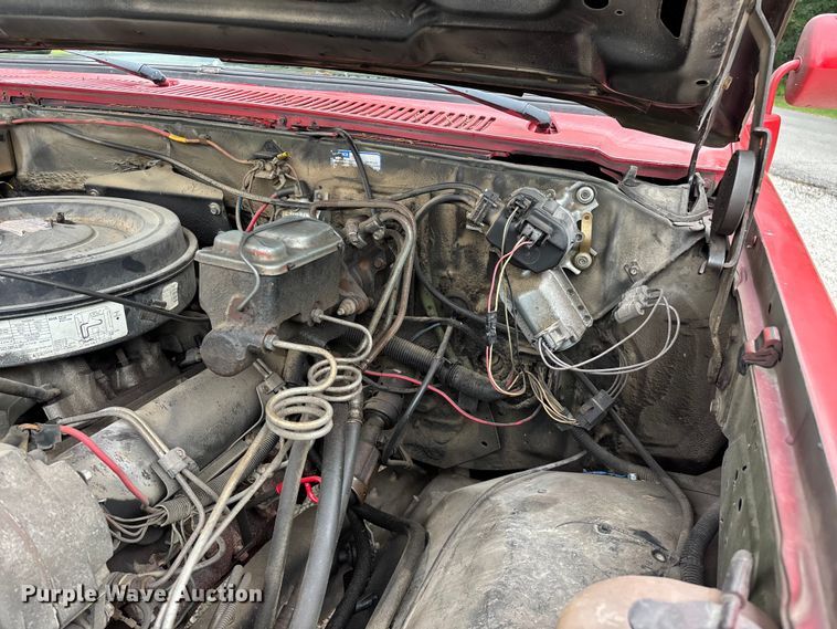 image for item EO4444 1986 Chevrolet D 30 pickup truck