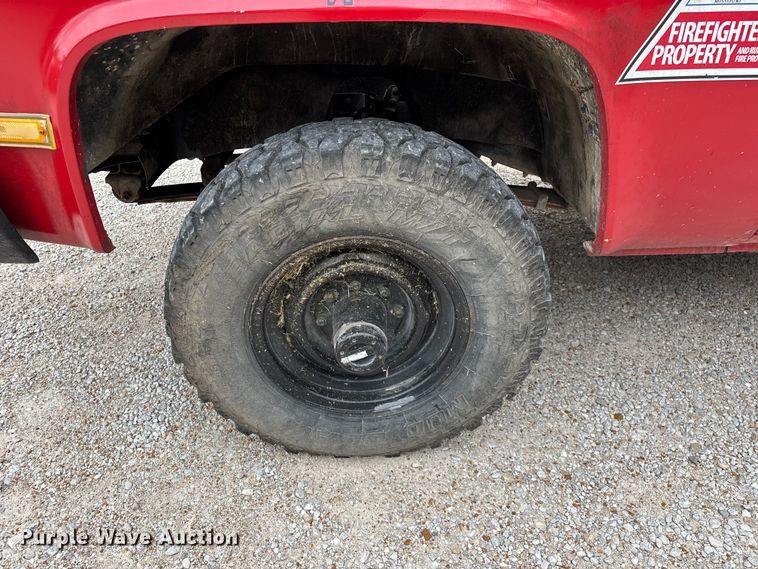 image for item EO4444 1986 Chevrolet D 30 pickup truck
