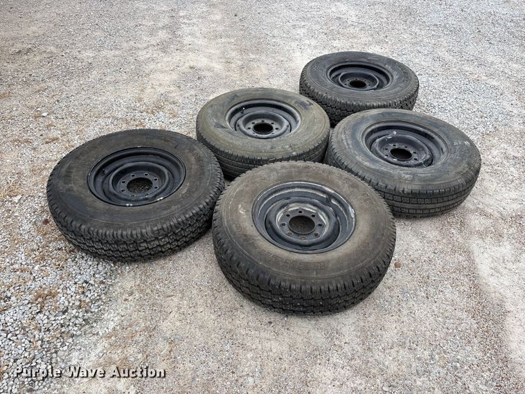 image for item EO4444 1986 Chevrolet D 30 pickup truck