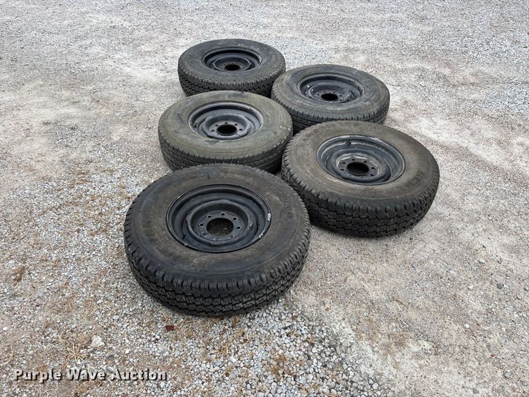 image for item EO4444 1986 Chevrolet D 30 pickup truck