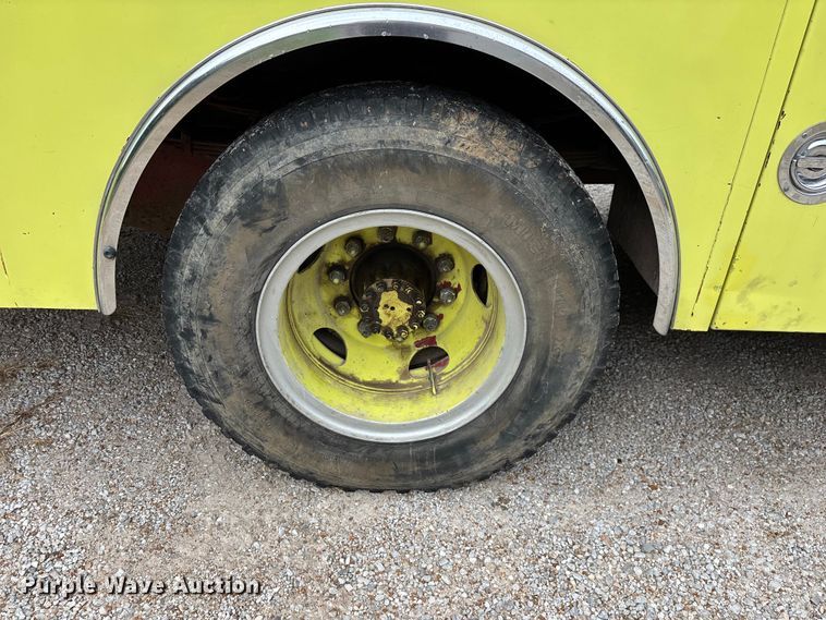 image for item EO4445 1972 Ford 900 pumper fire truck