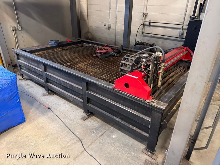 Lincoln Torchmate plasma cutting table