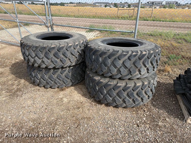 (4) Michelin XTLA 20.5R25 tires