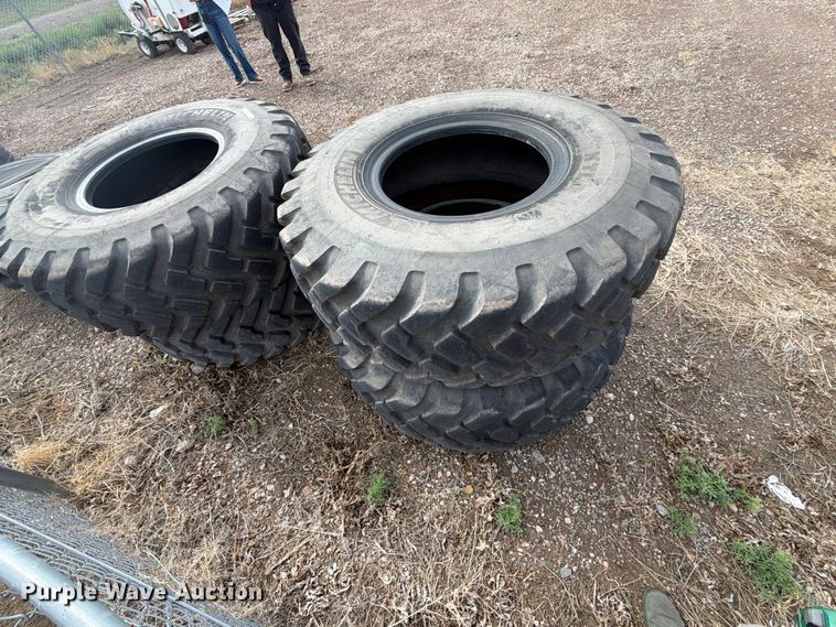 image for item ER1938 (4) Michelin XTLA 20.5R25 tires