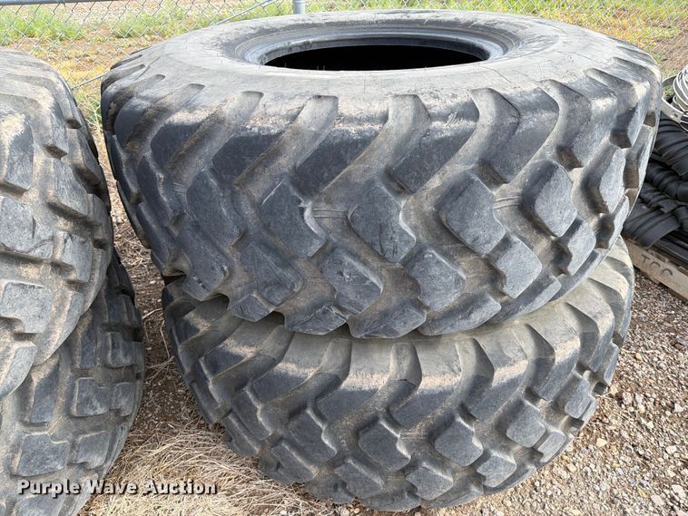 image for item ER1938 (4) Michelin XTLA 20.5R25 tires