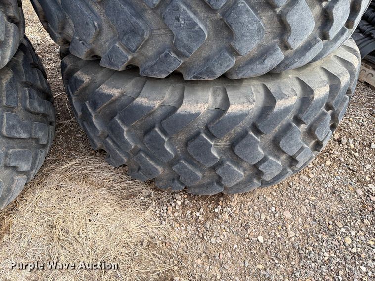 image for item ER1938 (4) Michelin XTLA 20.5R25 tires