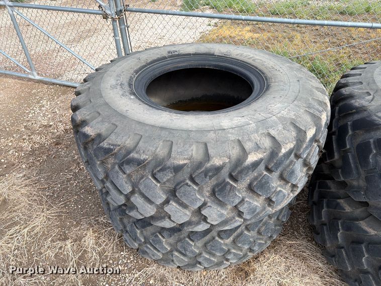 image for item ER1938 (4) Michelin XTLA 20.5R25 tires
