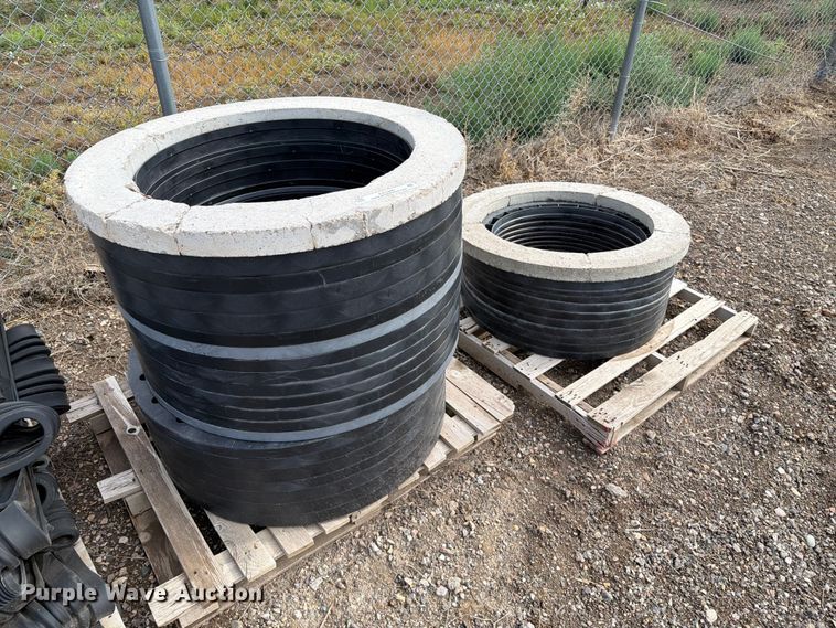 Manhole adjustment rings