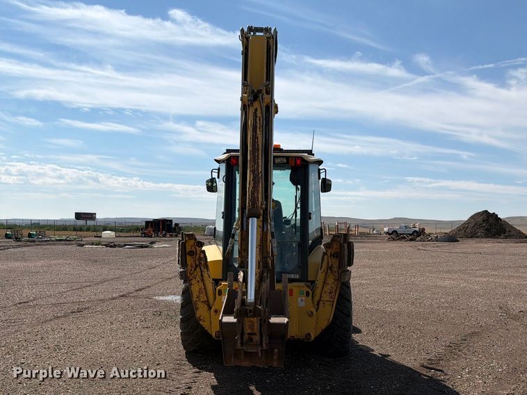 image for item ER1944 2005 Komatsu WB140 backhoe