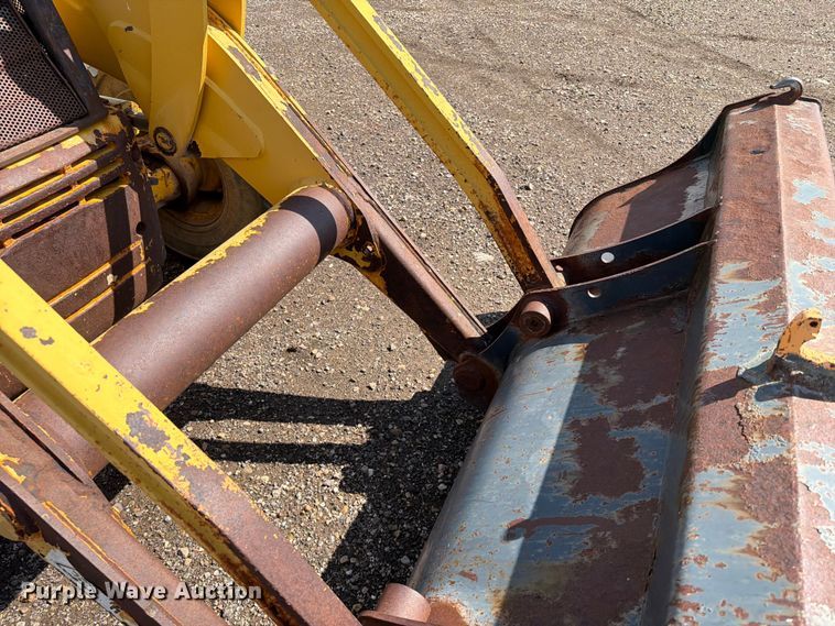 image for item ER1944 2005 Komatsu WB140 backhoe