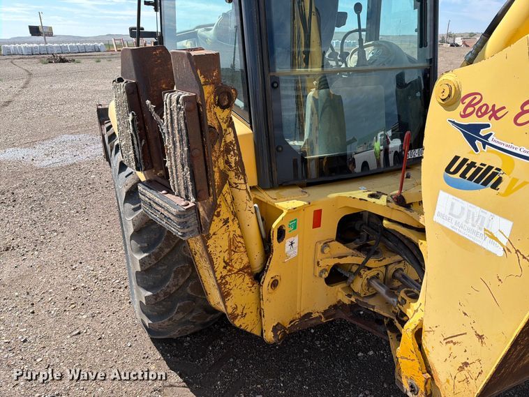 image for item ER1944 2005 Komatsu WB140 backhoe