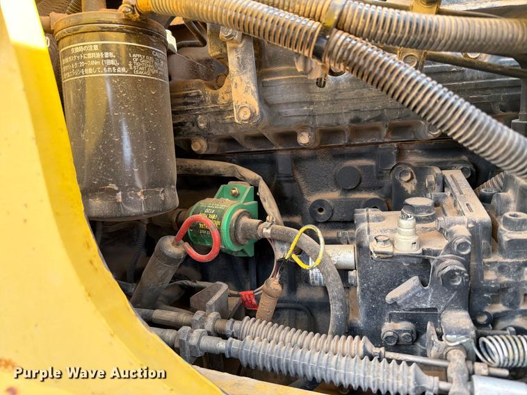 image for item ER1944 2005 Komatsu WB140 backhoe
