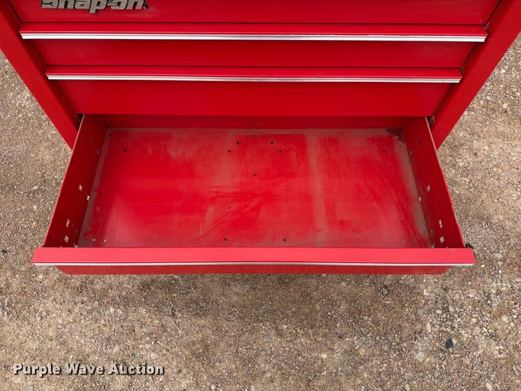 image for item ER1945 Snap On NM0028FPB0 toolbox
