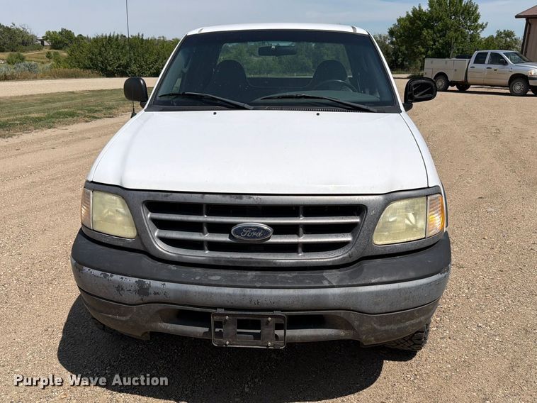 image for item ER1986 2002 Ford F150 Ext. Cab pickup truck