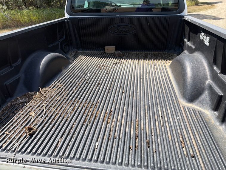 image for item ER1986 2002 Ford F150 Ext. Cab pickup truck