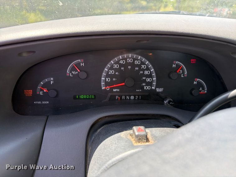 image for item ER1986 2002 Ford F150 Ext. Cab pickup truck