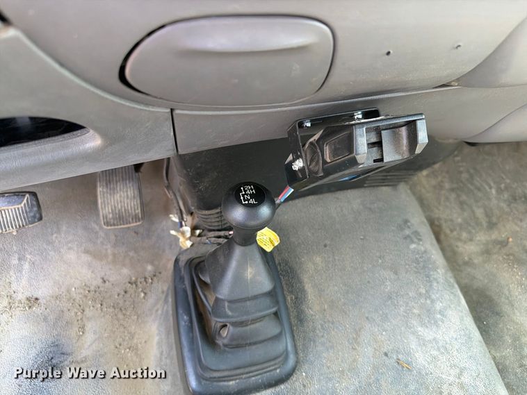 image for item ER1986 2002 Ford F150 Ext. Cab pickup truck