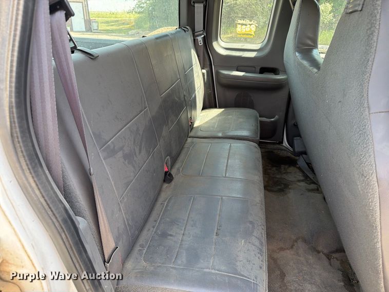 image for item ER1986 2002 Ford F150 Ext. Cab pickup truck